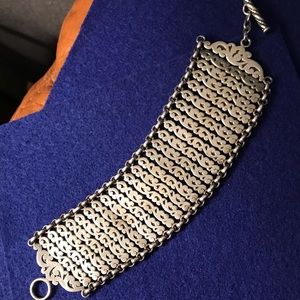 Lois Hill link bracelet